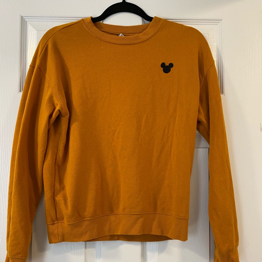 Disney crew neck